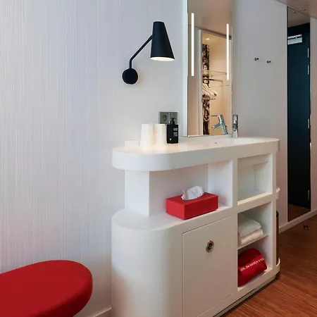 Hotel Citizenm Opera 4*