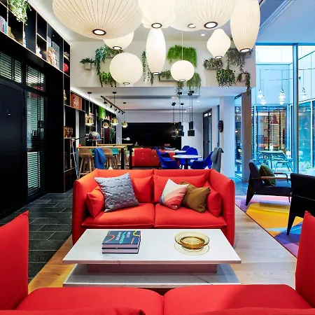 Citizenm Opera 4*