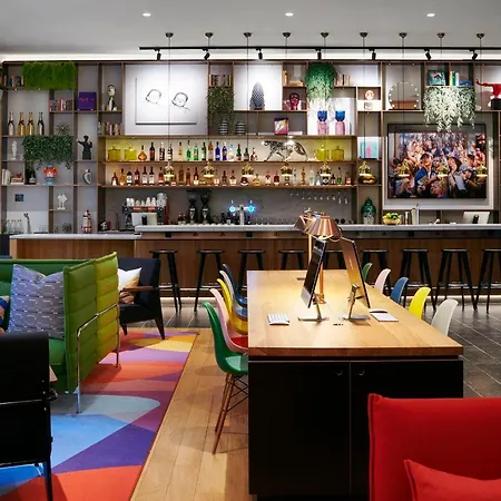 Hotel Citizenm Opera 4*