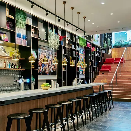 Hotell Citizenm Opera 4*