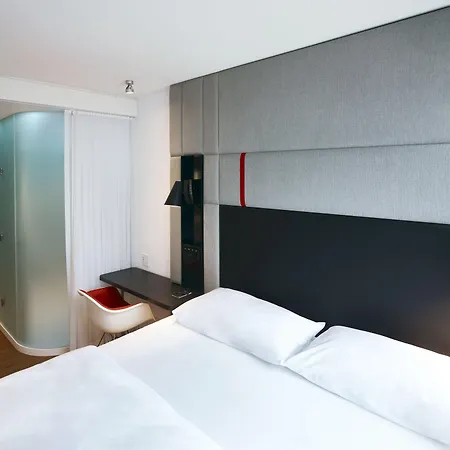 Hotel Citizenm Opera 4*