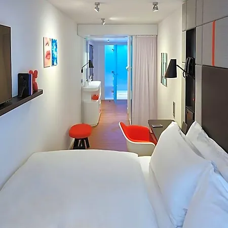 מלון Citizenm Opera 4*