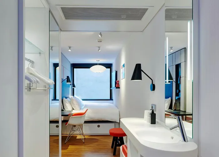 Citizenm Opera ホテル 4*