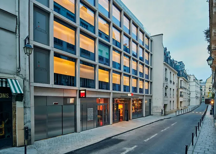 Citizenm Opera 4*
